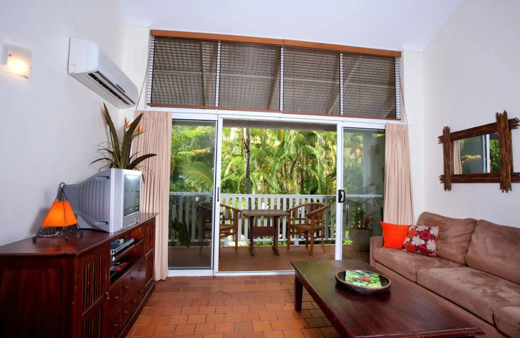 Coral Sea Villas