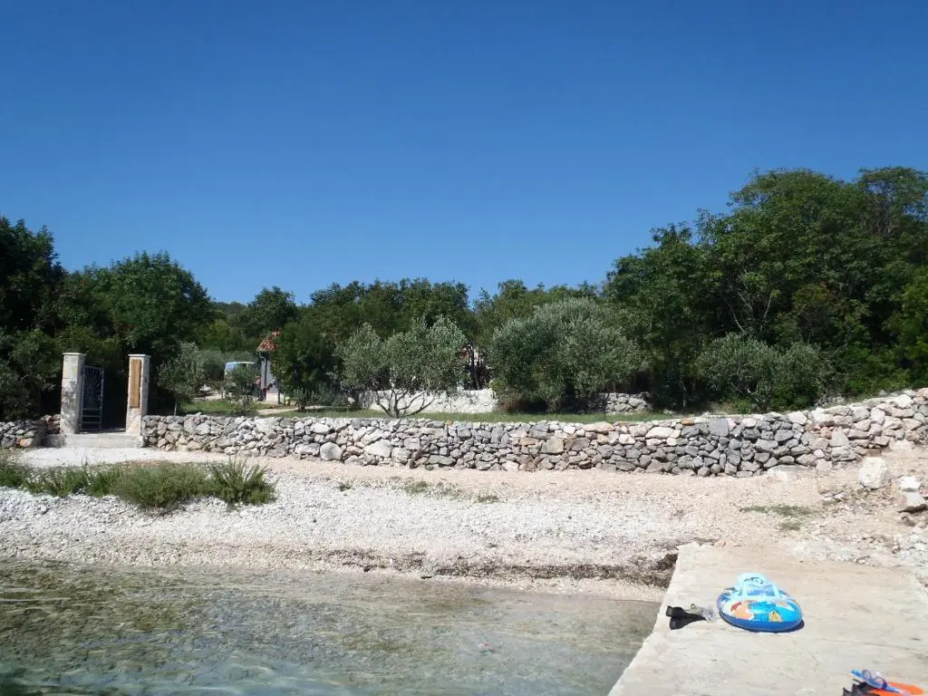 Holiday Batarelo