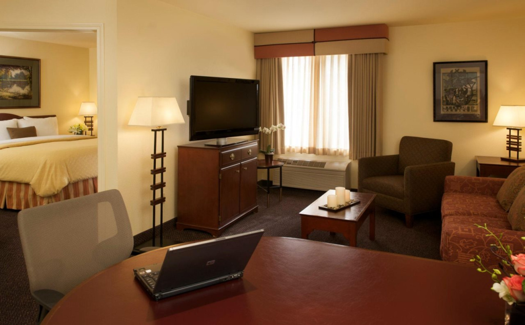 Larkspur Landing Extended Stay Suites Sacramento
