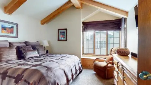 Sierra Megeve #7 Condo