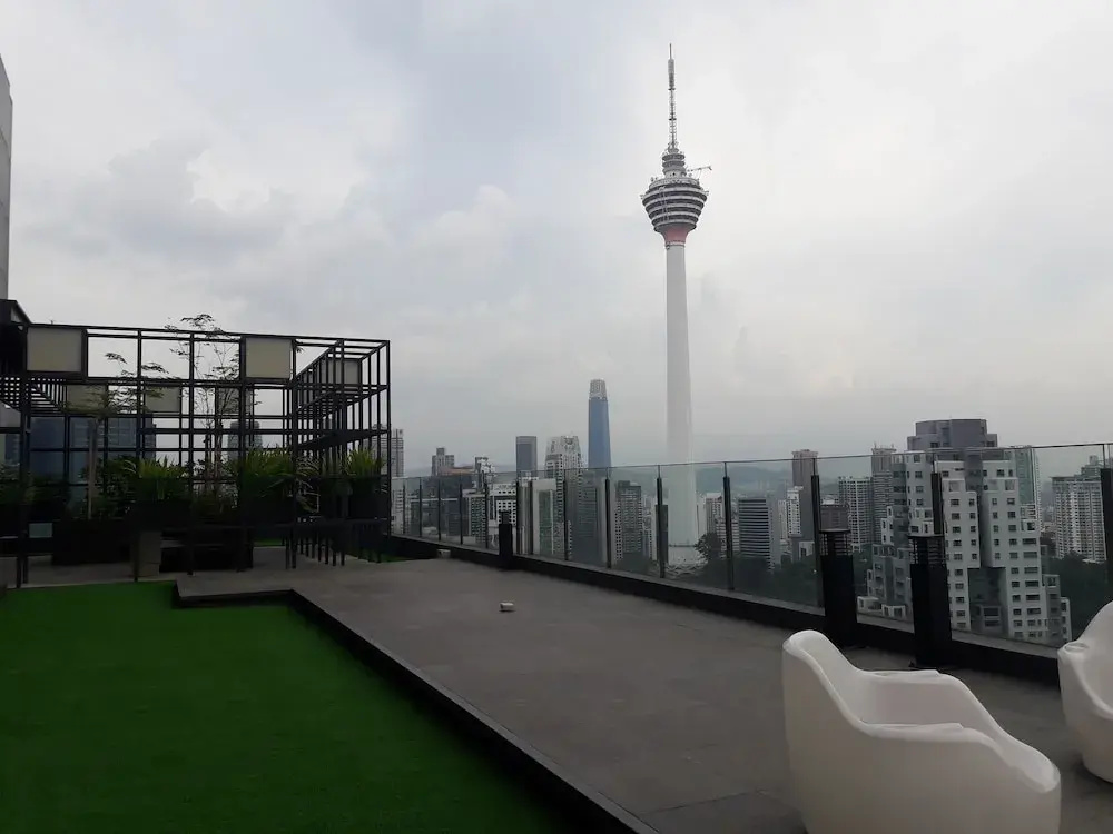 7Stonez Anggun Suites