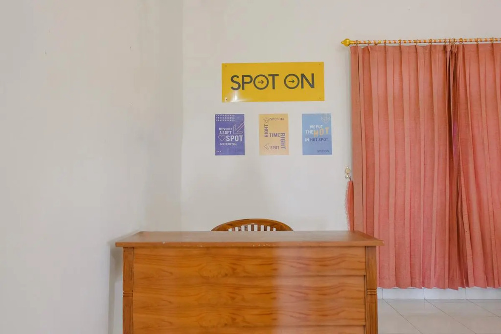 SPOT ON 2668 Pakis Residence