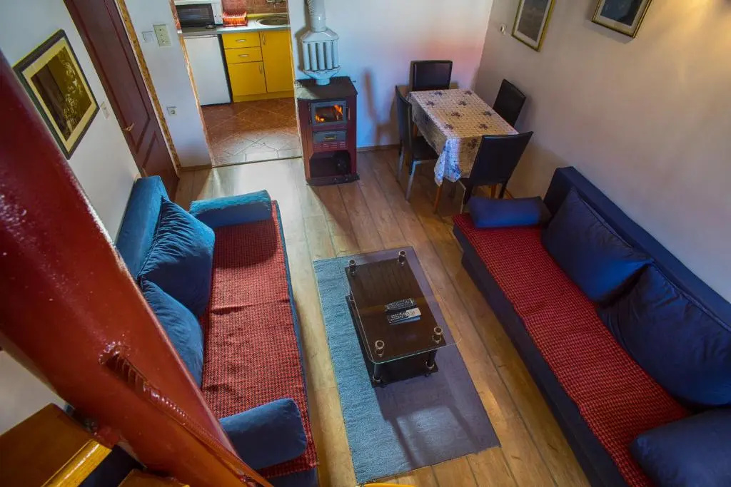 Guest house Jezera