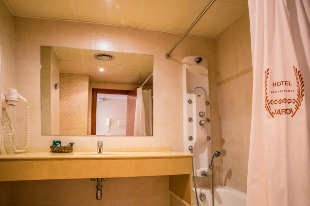Hotel Jardí Apartaments