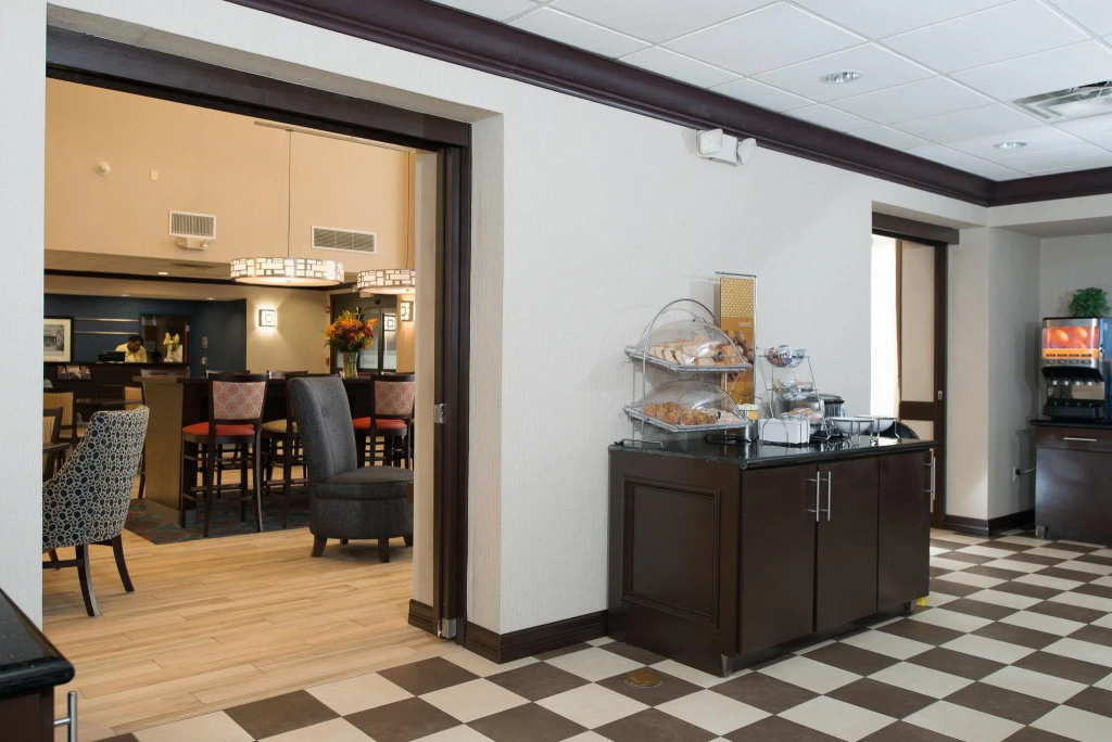 Hampton Inn Victoria