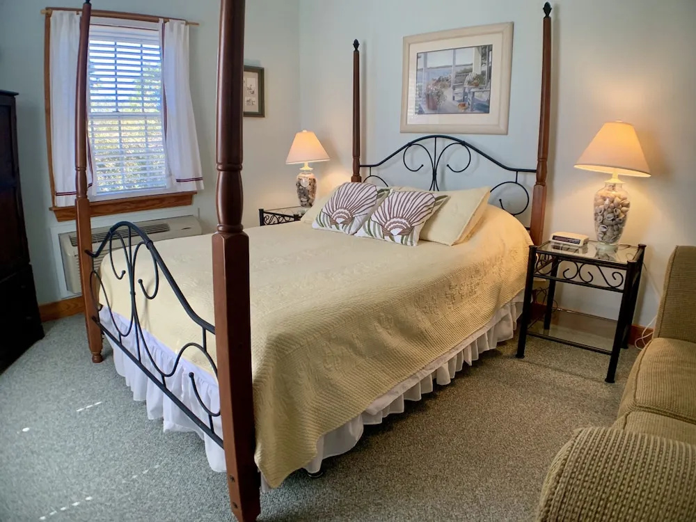 Thurston House Inn