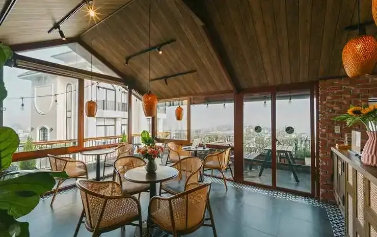 Miền Sương Khói - Home & Café