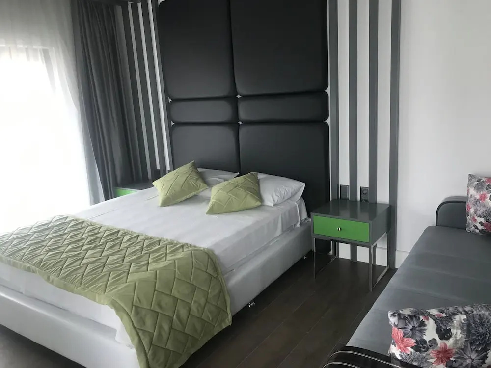 Oyster Boutique Hotel