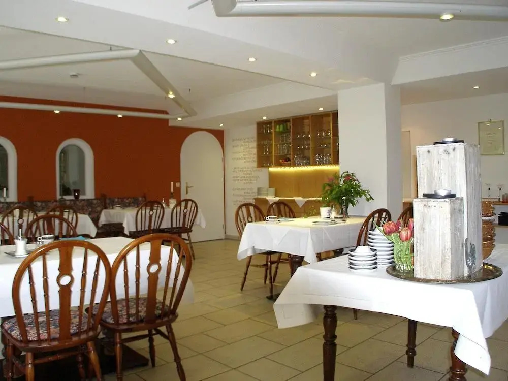 Hotel Haus Katharina B&B, Therme und Kurpark
