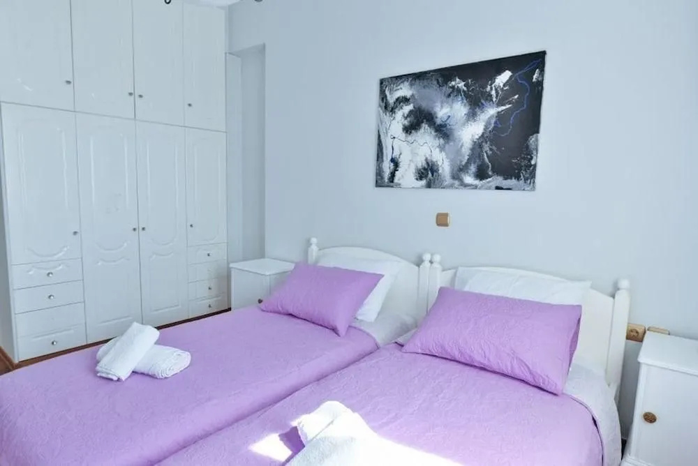 Charming 3-bedroom House in Tinos