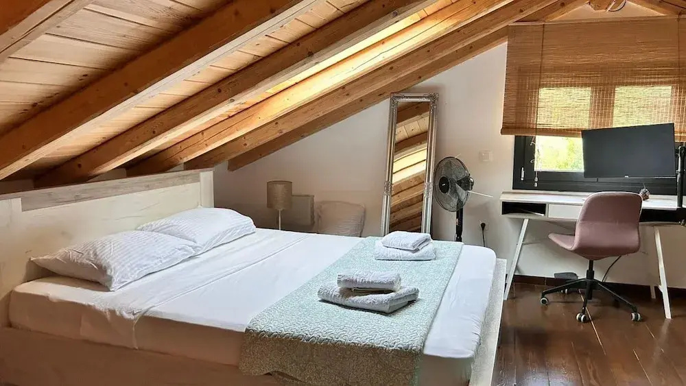 Villa with pool in Pelekas near the beach