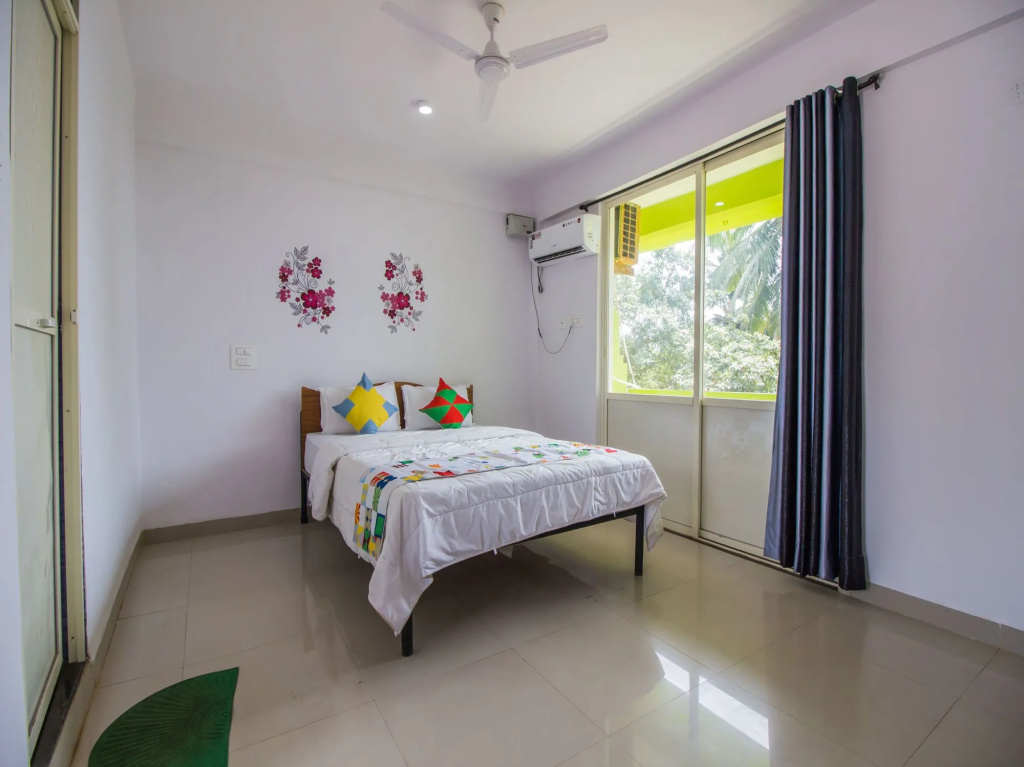 OYO 12873 Home Beach facing Studios Morjim