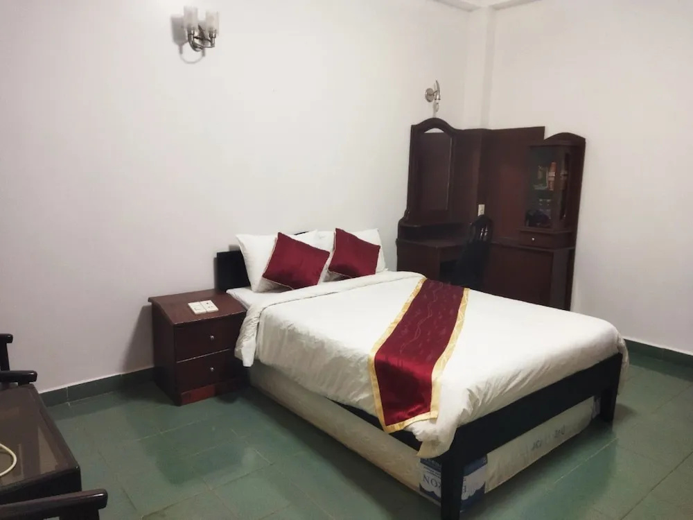 Y Lan Hotel Dalat