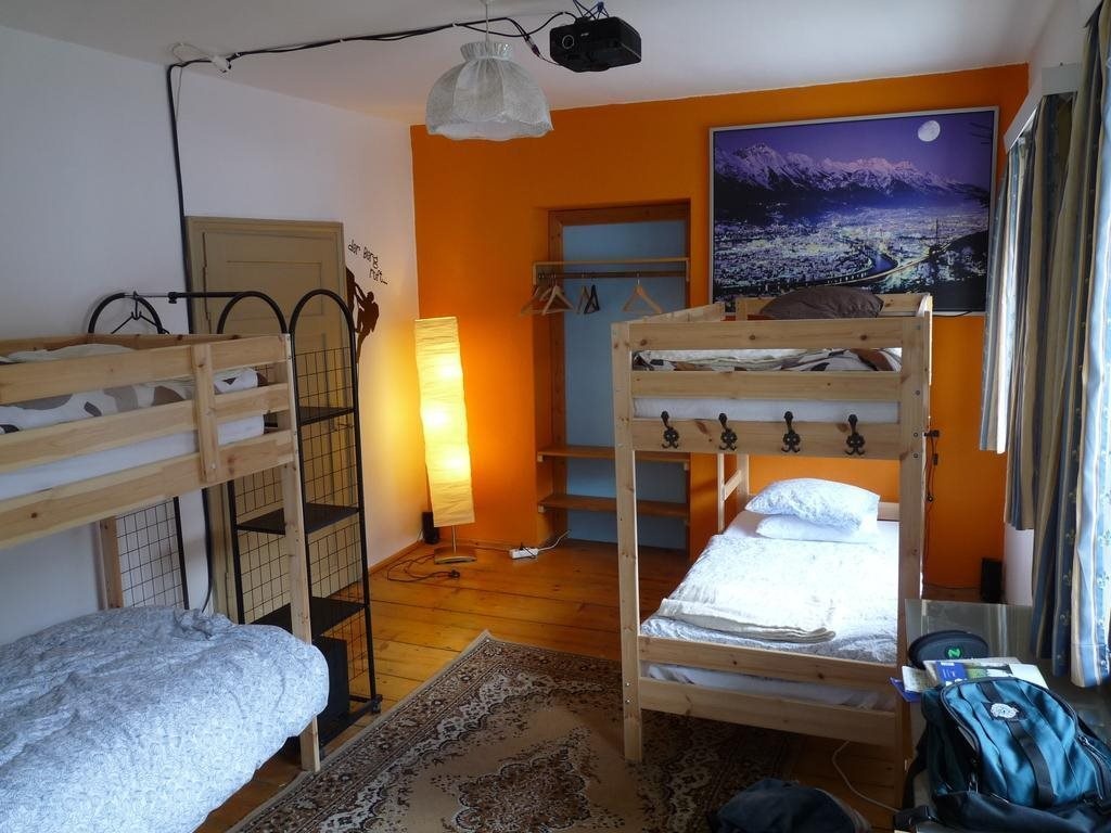Doug\s Mountain Getaway - \Top Two Floors\
