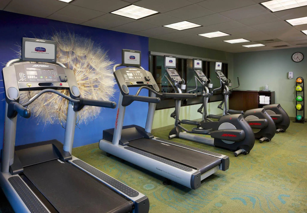 Fairfield Inn & Suites by Marriott Newark Liberty International Airport