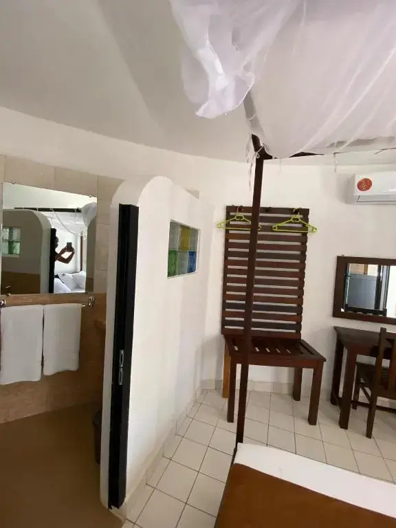 Le Tropicana