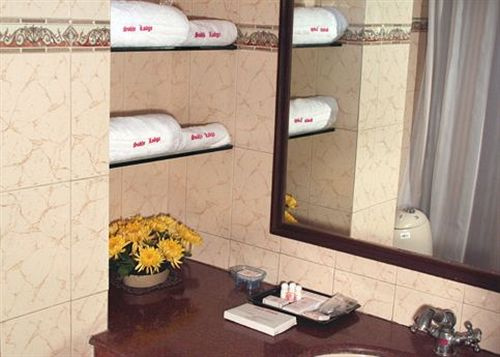 The Solace Hotel - Nehru Place