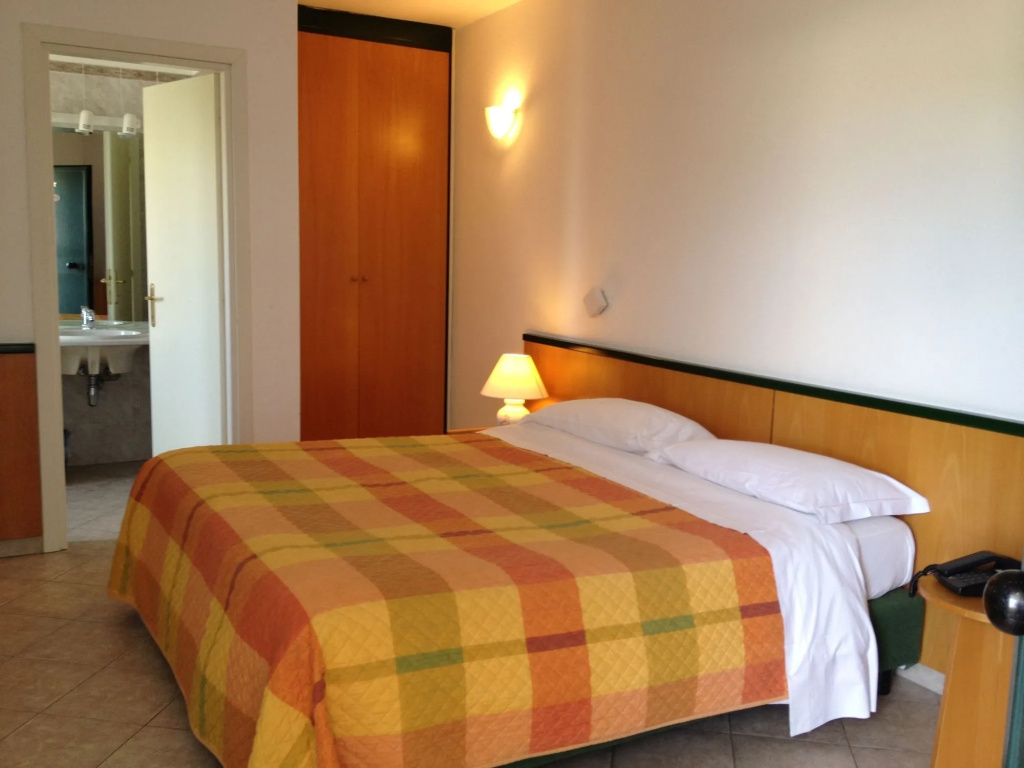 Hotel Ambrosio La Corte