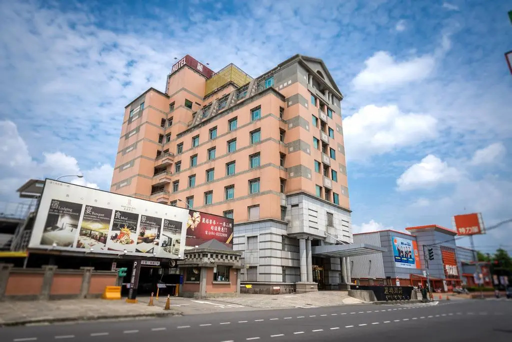 Grand View Hotel