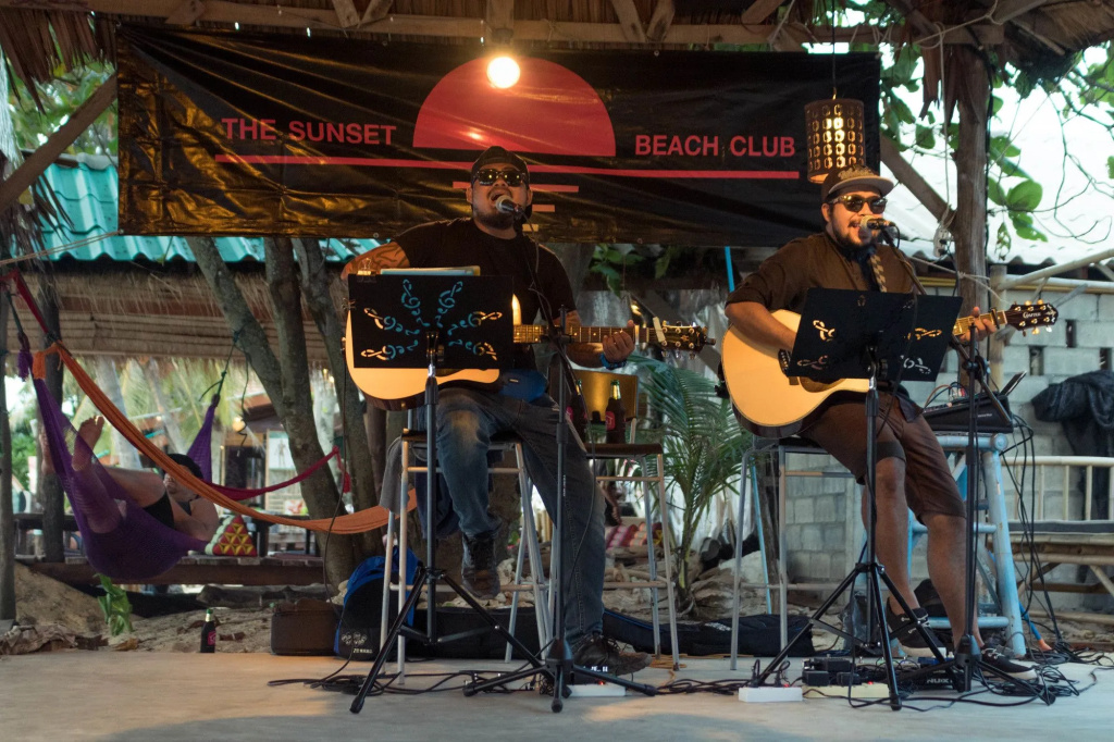 Isara Lanta Beach Resort