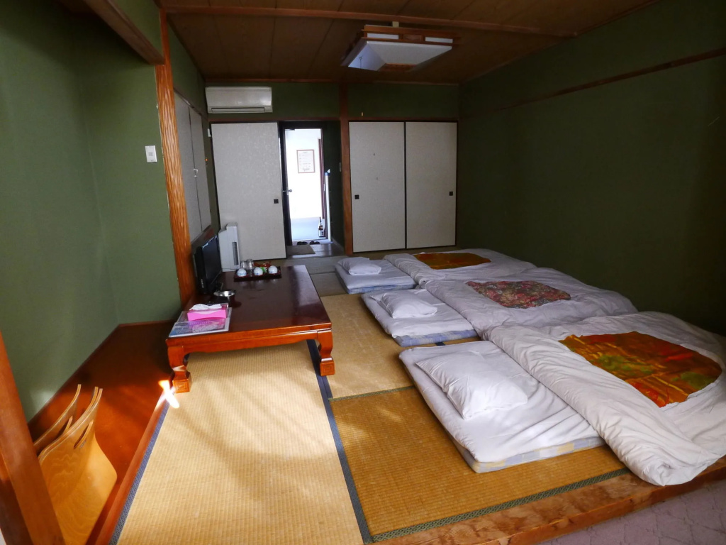 New Makomo Hotel