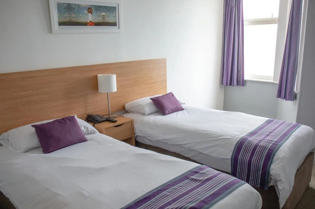 The Strathmore Hotel