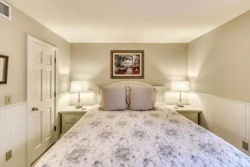 4250 Mariner's Watch Villa