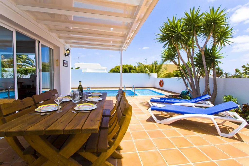 Seajay (L1) In Tias With 3 Bedrooms And 2 Bathrooms