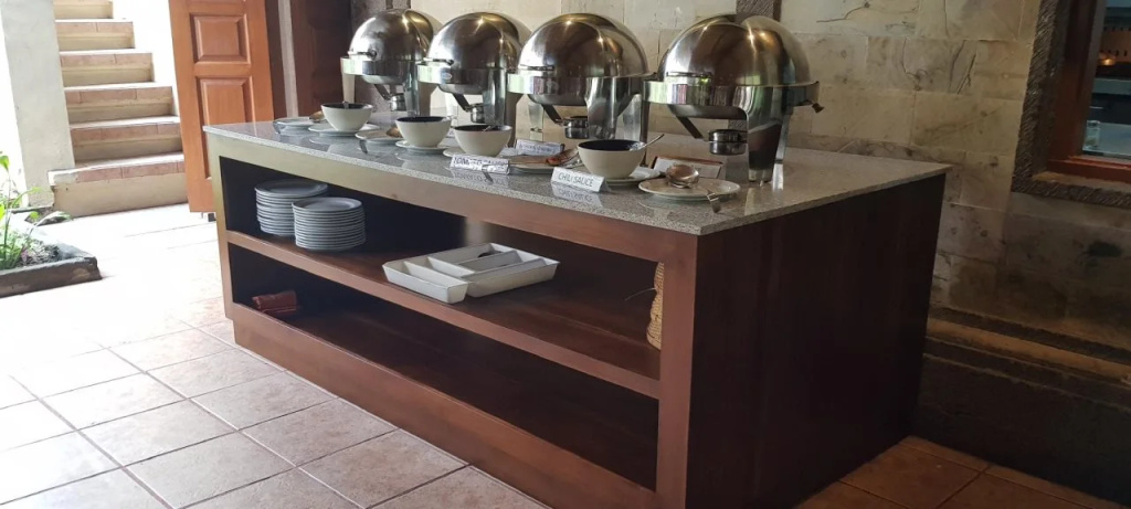 Kusnadi Hotel