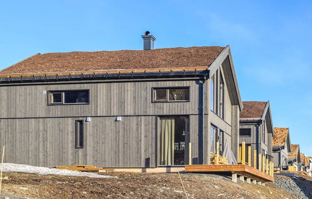 4 Bedroom Lovely Home In Rauland