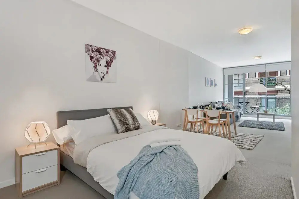 A Comfy & Modern Studio Near Darling Harbour