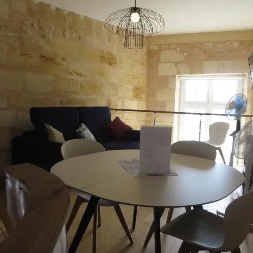 Charming hypercentre apartment