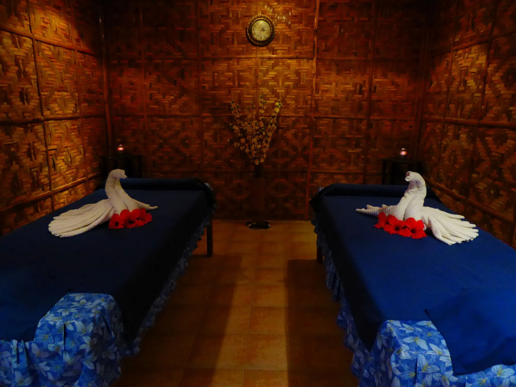 Marcosas Cottages Resort