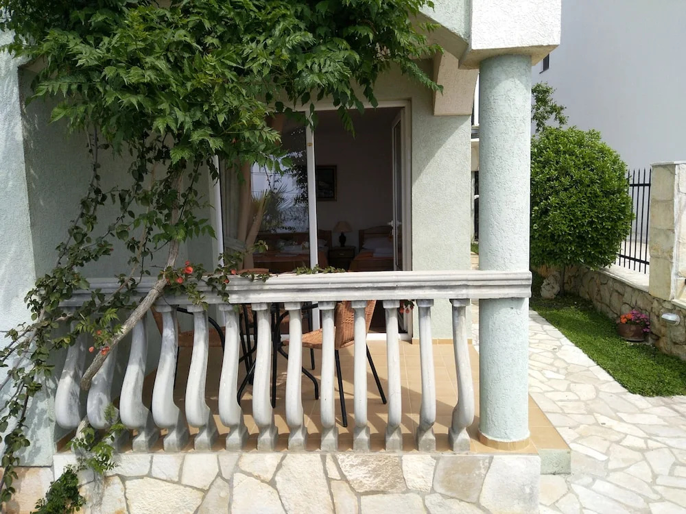 Majero Apartments
