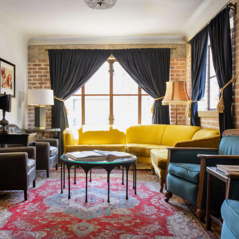 Granada Hotel & Bistro