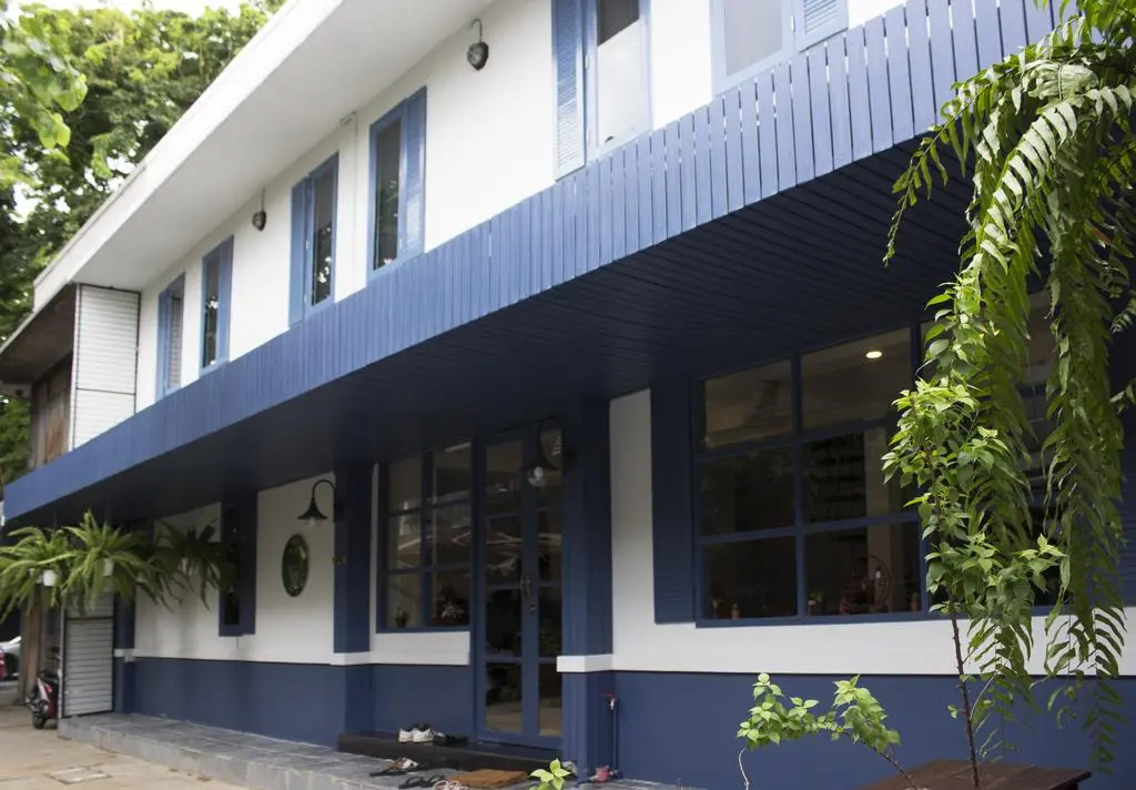 Visut House
