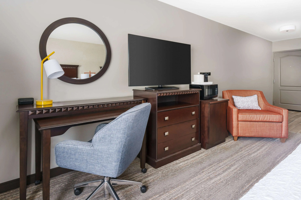 Hampton Inn & Suites Thousand Oaks, CA