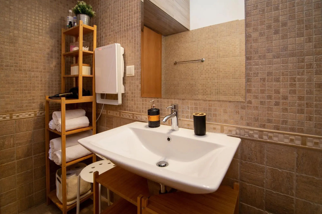 Athens Airport Lodge