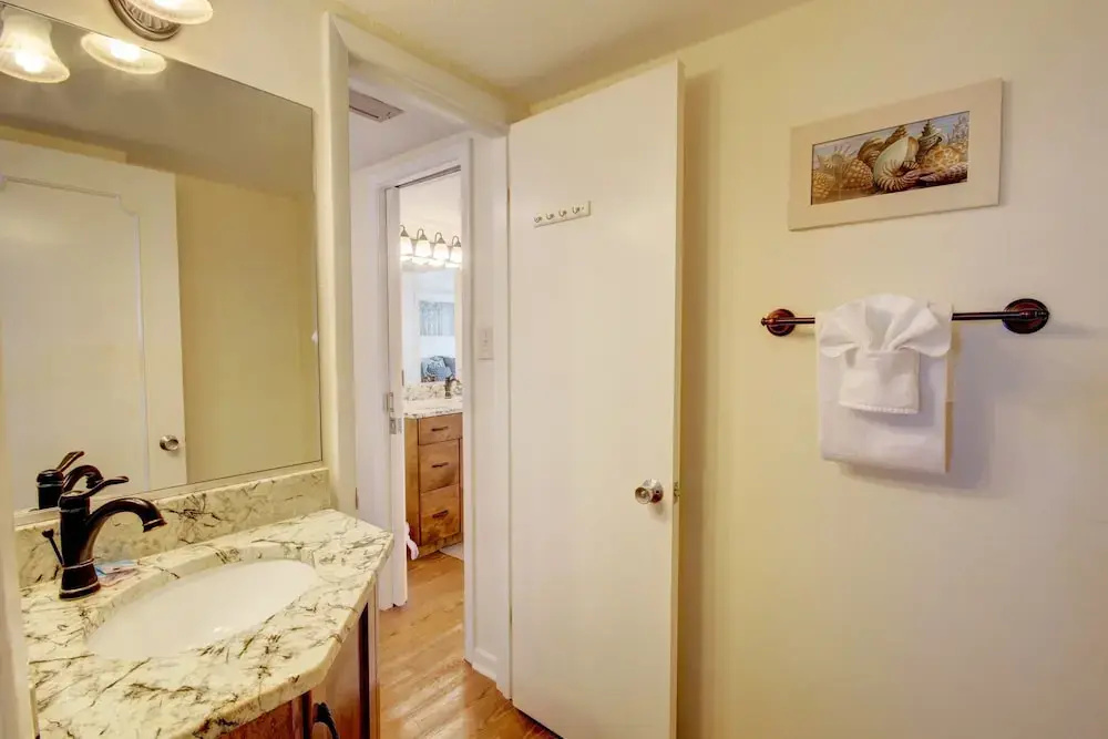143 El Matador 2 Bedroom Condo by RedAwning