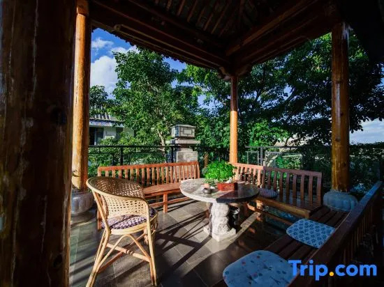 Shude hall Inn in Jianshui