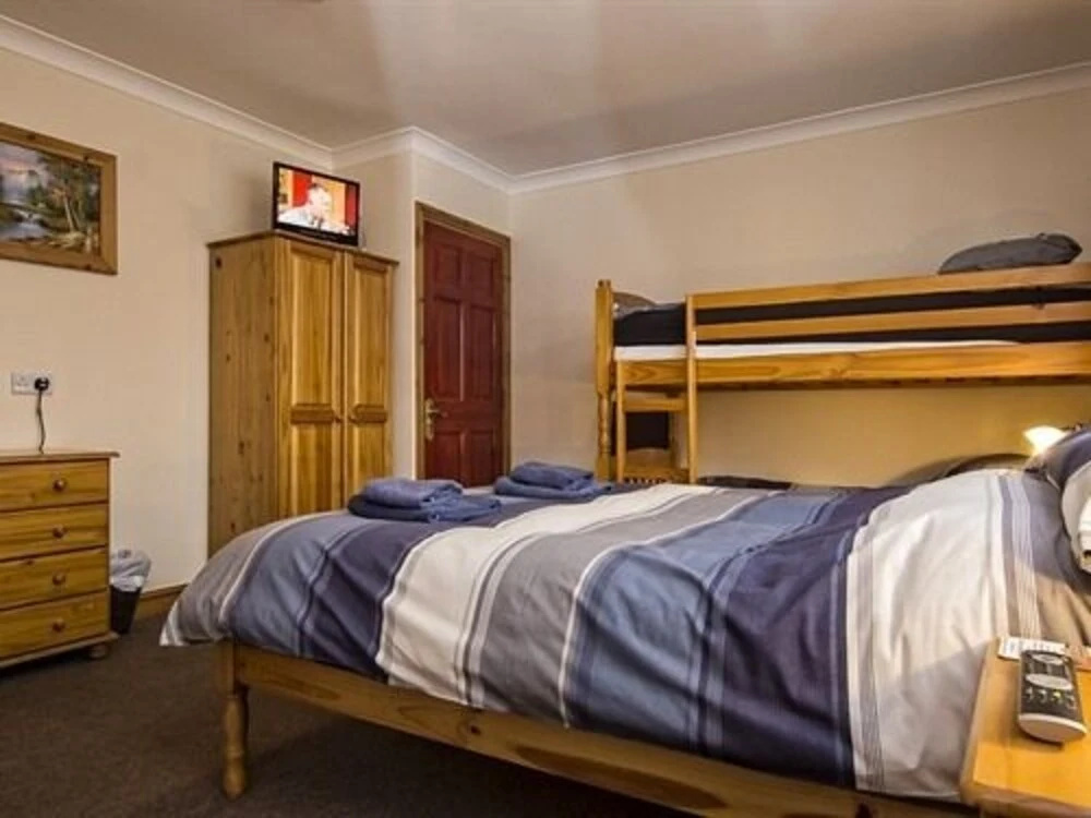 Thorne Central Guest House