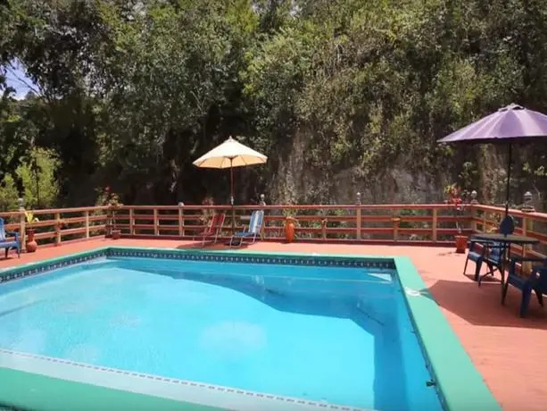 Cuffie River Nature Retreat