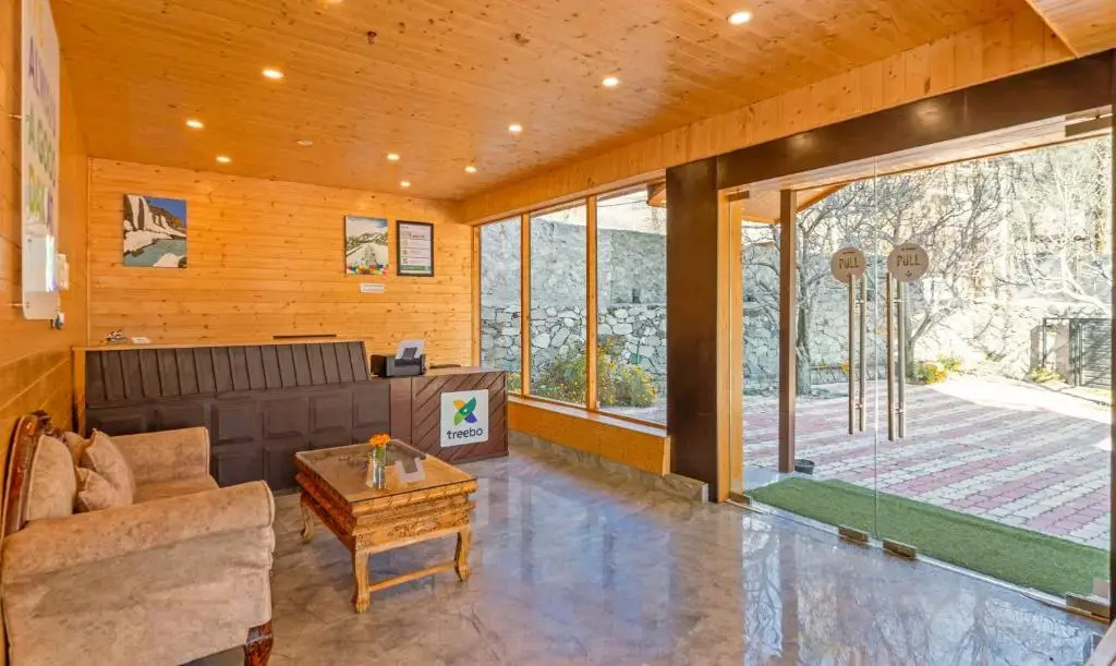 Treebo M R Villa