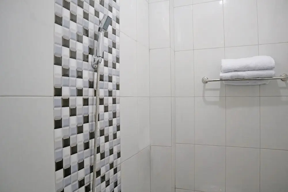 Sachila Residence Syariah  by OYO Rooms