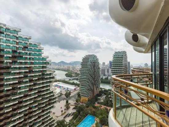 Lanmeng Zhuzhilian Holiday Hotel (Sanya Meili Zhiguan)