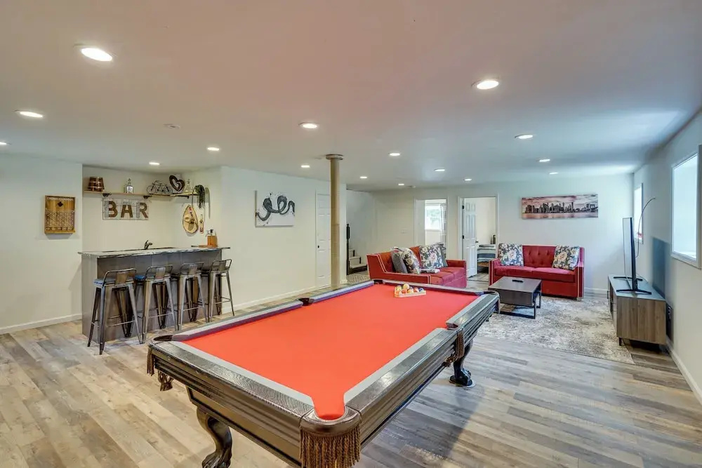 6 Mi to Hunter Mtn: Winter Retreat w/ Hot Tub!