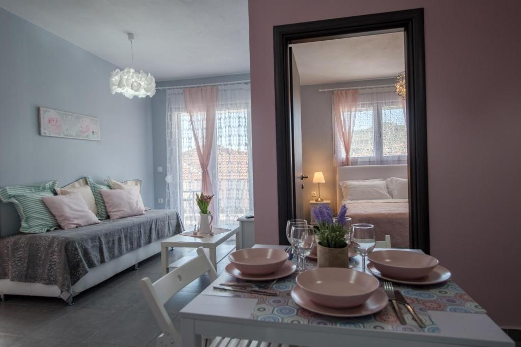 Kes apartments