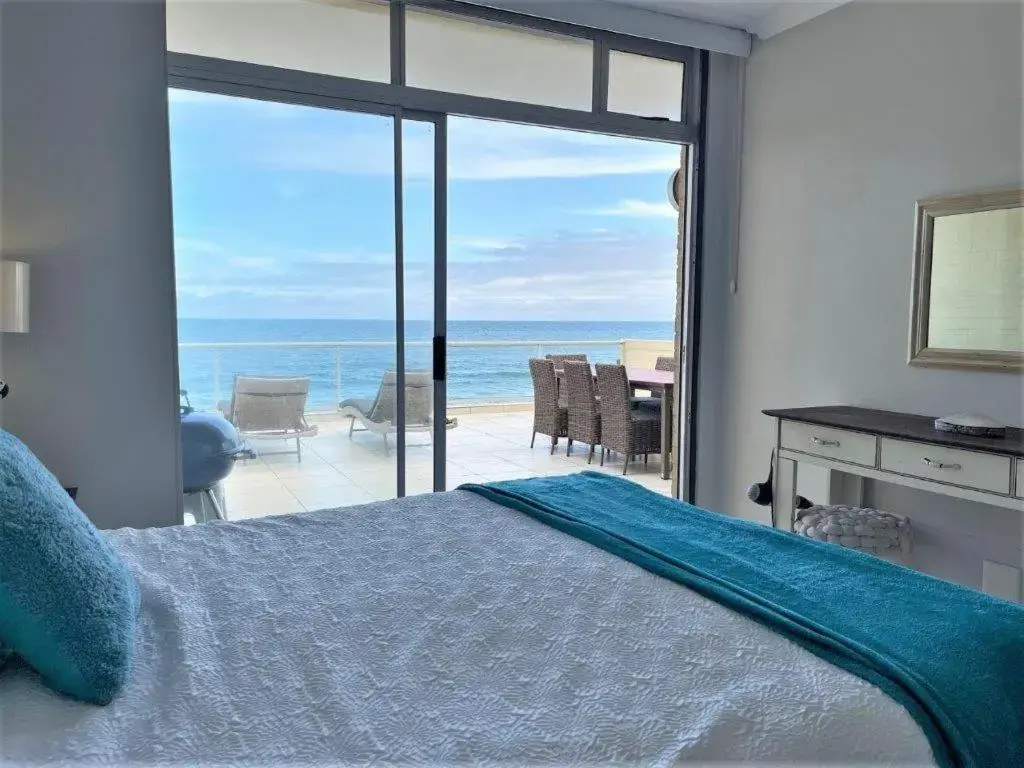 Beachfront @ Driftwood 6 Luxury Family Apartment