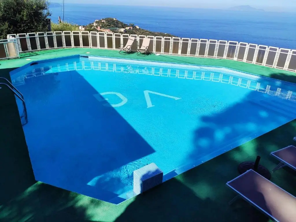 Villa Giulia upto 12people overlooking Capri