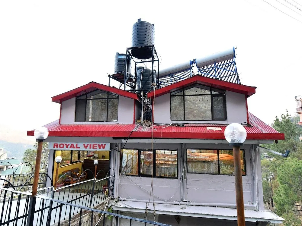 OYO 13186 Hotel Royal View